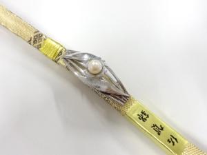 未使用品　パール帯留め・正絹佐賀錦帯締めセット